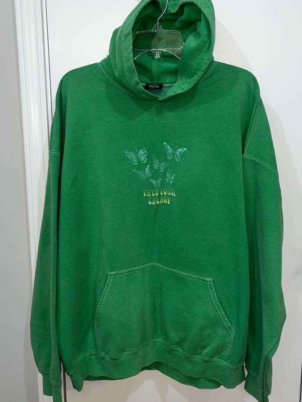 Preloved BDG by Urban Outfitters Green “Free Your Energy” Graphic Hoodie - M/L